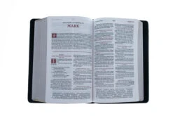 NKJV Personal Size Reference Bible -Books Shop 100 0034 4