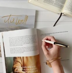 It Is Well Bible Study -Books Shop 117 0025 1