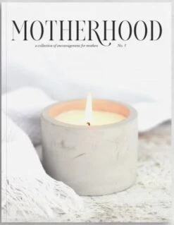 Motherhood Magazine No.3