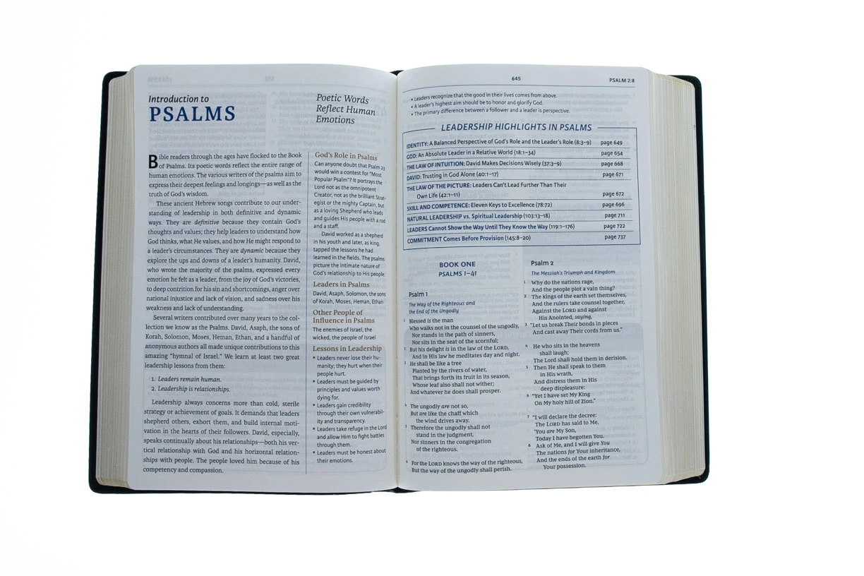 NKJV, Maxwell Leadership Bible, Third Edition, Imitation Leather, Black, Comfort 5 NKJV, Maxwell Leadership Bible, Third Edition, Imitation Leather, Black, Comfort - Image 3