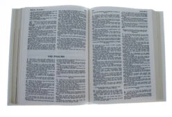 KJV Holman Family Bible-White Bonded Leather, Deluxe Edition -Books Shop 200 0480 3