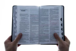 NASB, Thinline Bible, Leathersoft, Black, 1995 Text, Thumb Indexed 10 NASB, Thinline Bible, Leathersoft, Black, 1995 Text, Thumb Indexed -Books Shop 208 0055 4